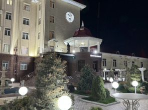 Отель Alexander