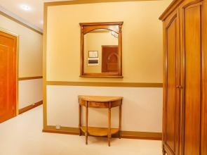 Отель Кристэлла