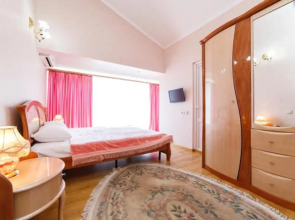 Гостевой Дом Лаура