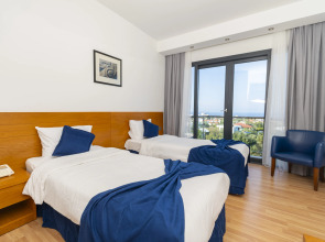 Bellapais Oasis Hotel