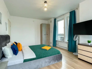 Апартаменты Sunny Days Apartment Оранж Парк 13