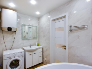 Апартаменты Трёхкомнатные в центре города по Ленинградской 2