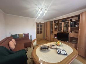 Квартира 2-х комнатная в центре посёлка Тульского