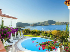 Swan Lake - Adults Only Boutique hotel