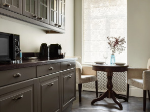 Апартаменты с Видом на Дом Книги и Казанский собор