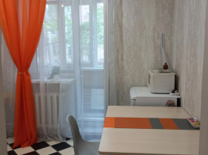 S Balkonom U Letnego Sada Flat