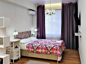 Na Dekabristov 5 Apartments