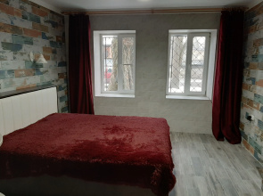 Трехкомнатная квартира в центре на Попцова