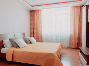 Апартаменты в ярком цвете район Советский