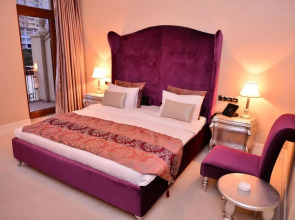 Отель Lake Palace 