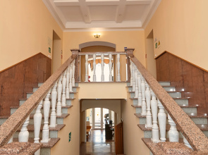 Tsentral'naya Hotel