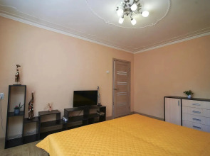 Квартира На Свердлова 27/45