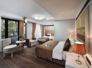 Отель Pell Palace Hotel & Spa