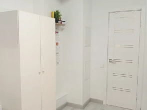 Апартаменты Яркая Студия