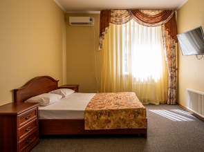 Отель Респект