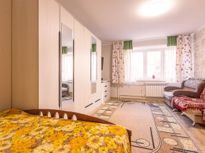 Квартира на Максима Горького 1