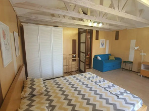 Гостевой дом у моря Массандровская 13