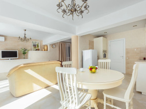 Апартаменты семейные с мангальной зоной