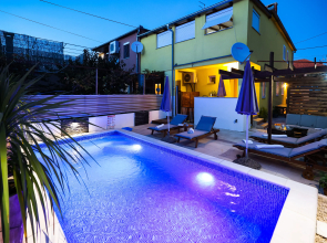 Rustica Zadar with private pool Apartment