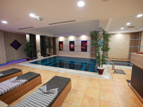 Nova Plaza Orion Hotel