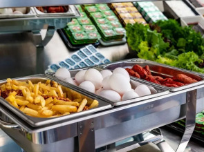 Отель Interstar