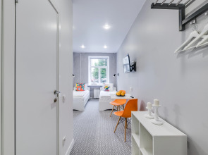 Апартаменты улучшенные на Джамбула 17