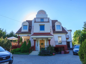 Меблированные комнаты Вилла Северин