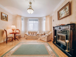 Вилла Гренч