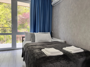 Studiya s balkonom v Zhk Monako Apartments