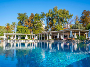 Отель Akra Antalya