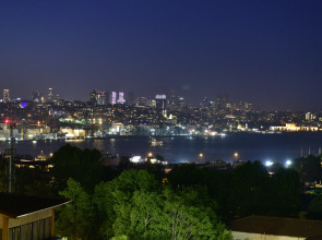 Отель Agora Life