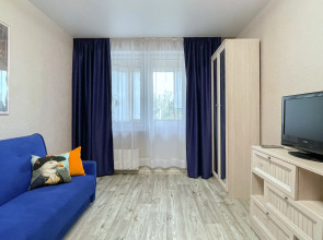 Квартира Welcome Home с Балконом у Метро Народное Ополчение