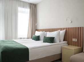 Отель Mirum Hotel