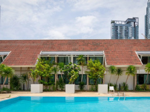 Отель Tropicana 