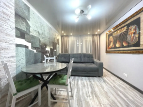 3-Kh Komnatnye Apartamenty Komfort Klassa Flat