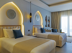 Sunrise Remal Beach Resort