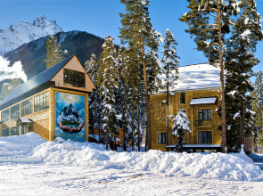Taurukh Hotel