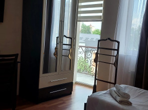 Отель Max Comfort