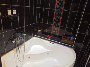 Апартаменты Магирус с сауной и джакузи