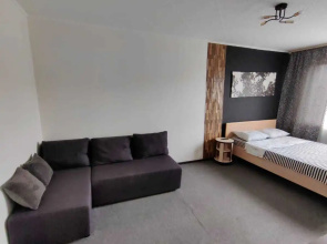 Na Prospekte Stroiteley 13/3 Flat
