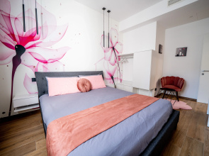 Green Apartments & Parking Milano Guest House