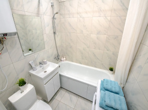 Апартаменты TopHouse на Брянской 18 двухкомнатные