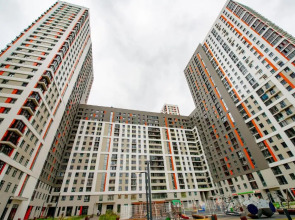 Апартаменты Sunny Days Apartment Оранж Парк