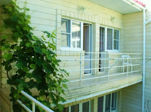 Гостевой дом ЭдиРоз на Крымской