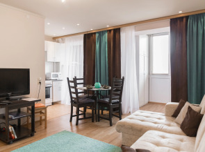 Апартаменты на Большой Покровской 73 в самом центре. Сова-Дом