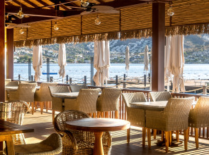 Mivara Luxury Resort & Spa Hot