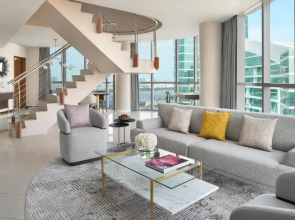 Отель InterContinental Residence Suites Dubai Festival City