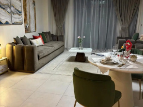 Jumeira Flat
