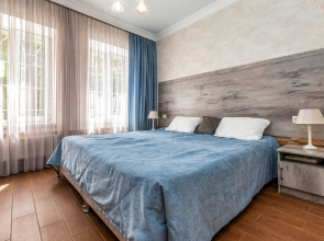 U Istochnika Flat