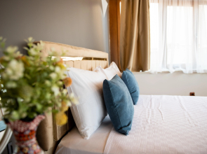 Отель Galapera Hotel